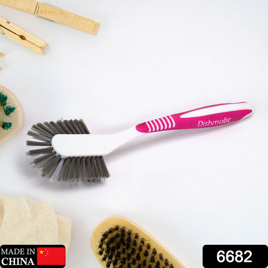 6682 Long Plastic Handle Carpet Brush with Long Bristles 