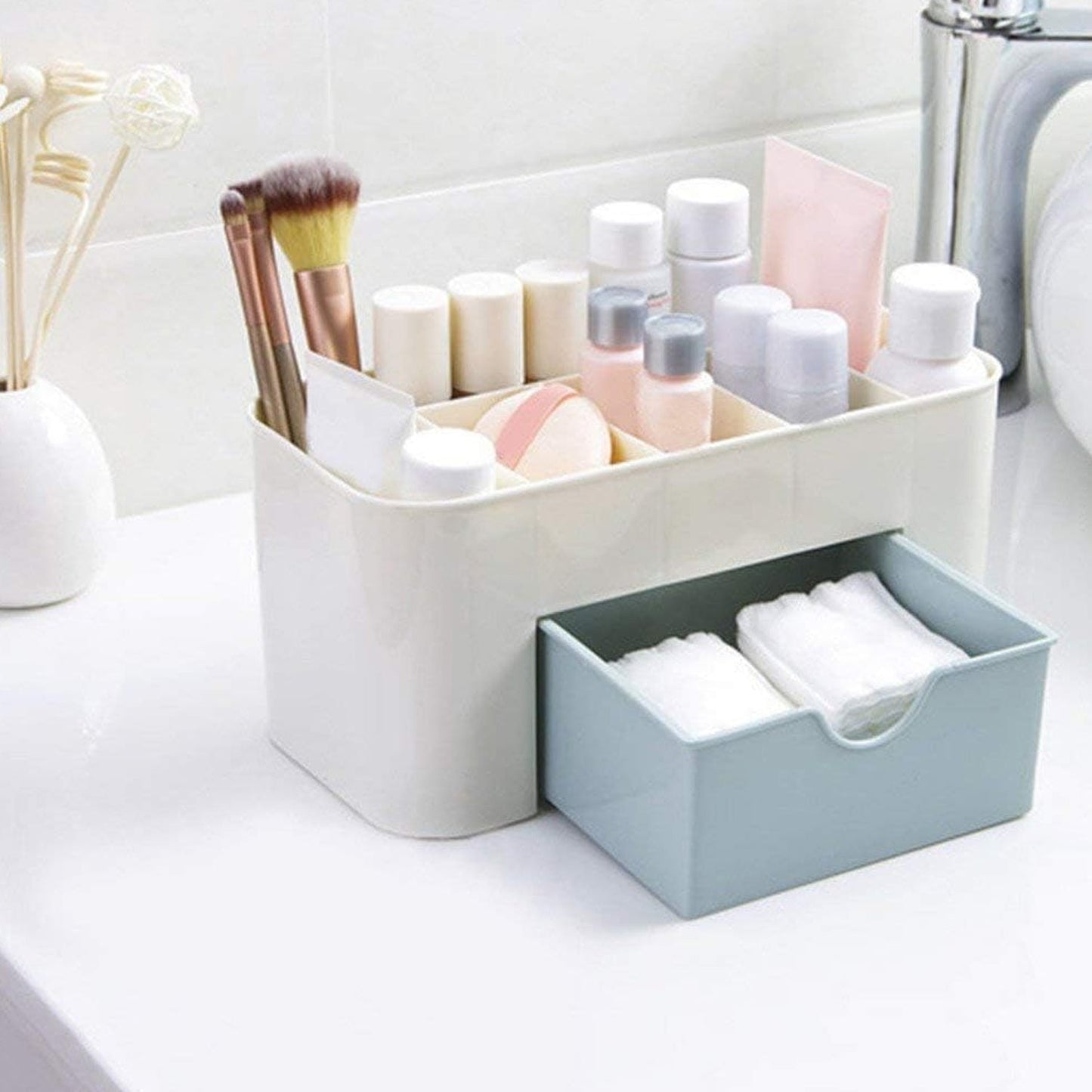 0360B Cutlery Box Used for storing makeup Equipments and kits used by Womens and ladies. 