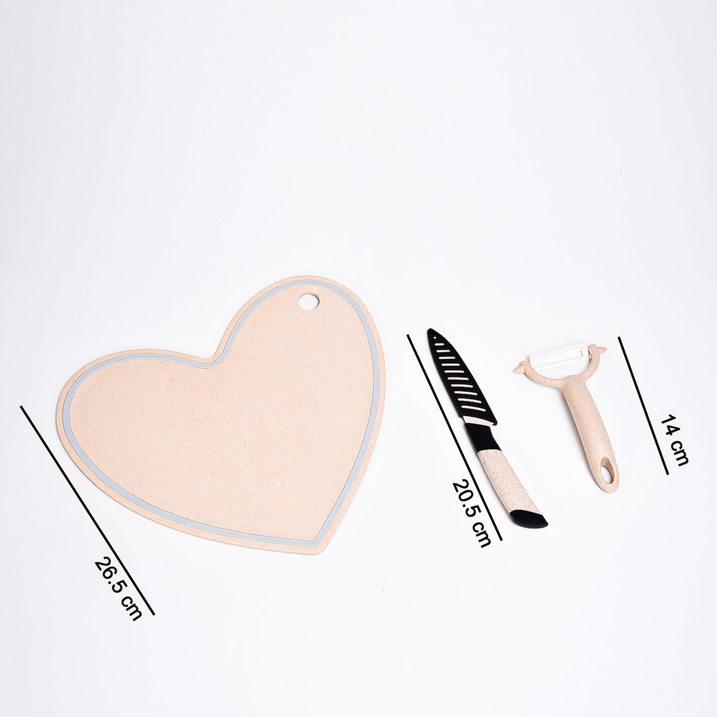 7100 Heart Shape Chopping Board With Knife & Peeler 