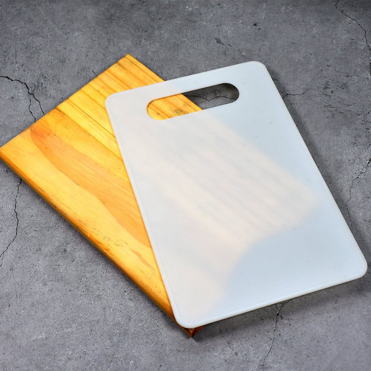 2986 White Thick/Long Lasting BPA Free Kitchen Chopping Boards Cutting Board Plastic with Handle for Regular Use. 