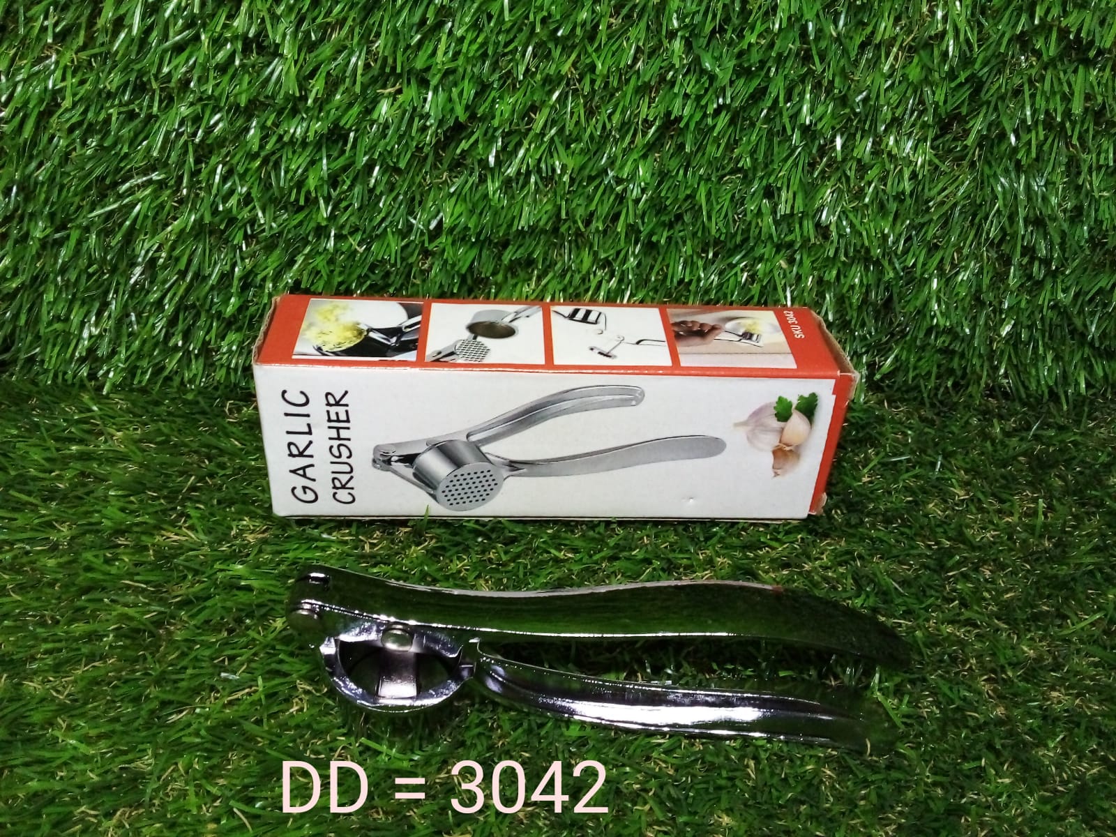 3042 Stainless Steel Garlic Press Crusher,Crusher,Squeezer,Masher,and Lemon Juicer DeoDap